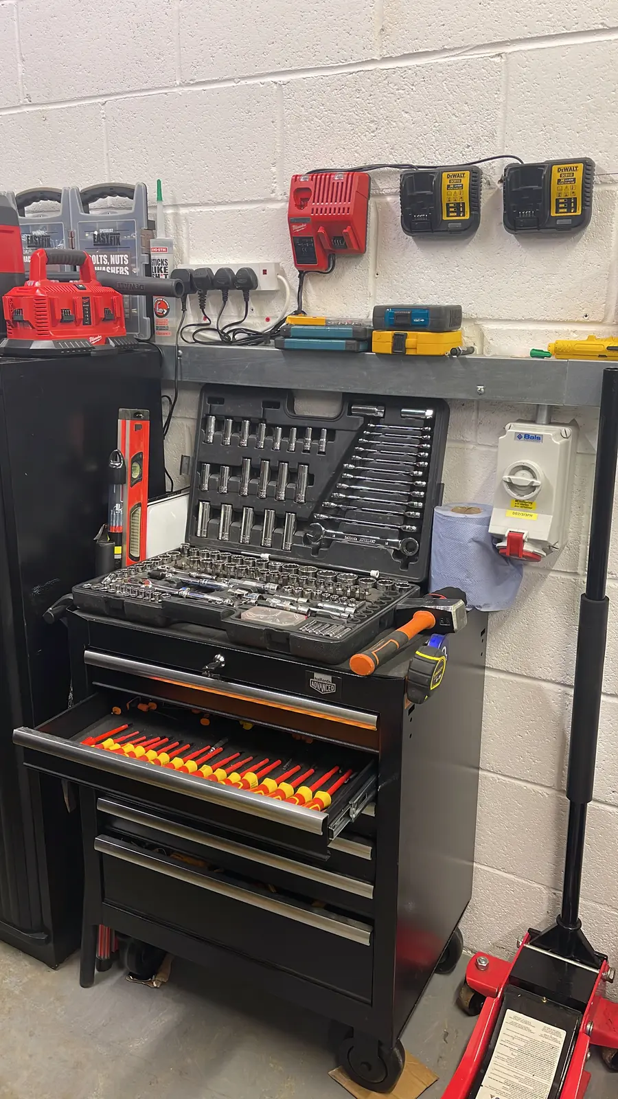 Organised engineering tools in the RedteQ workshop